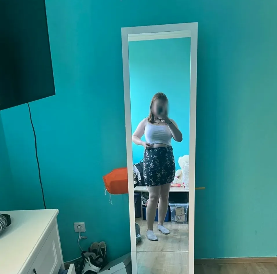 Abigail, 18